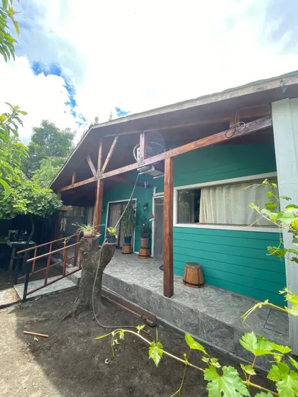 Casa Amplia 4d, 2b En Venta En Barrio Residencial En Chillán