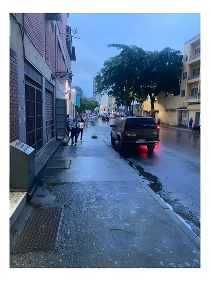 Venta De Hermoso Apartamento En La Av. Lecuna - Urb. El Conde. (e.c)