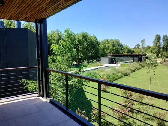 Alquiler.departamento.2 Ambientes Amoblado.estancias Golf  