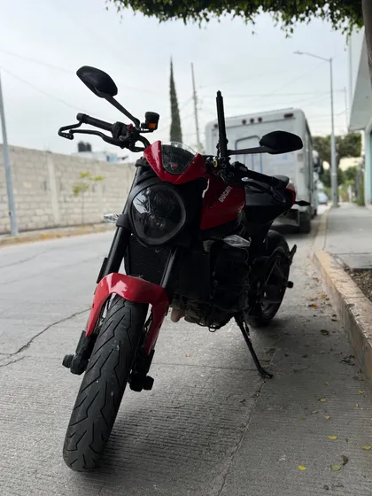 Ducati Monster