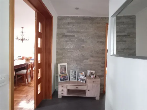 Casa En Venta De 4 Dorm. Latadia/manquehue/sebastian Elcano