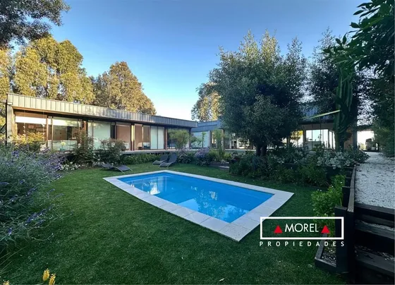 Modera En Un Mágico Jardin - Maitencillo Sur