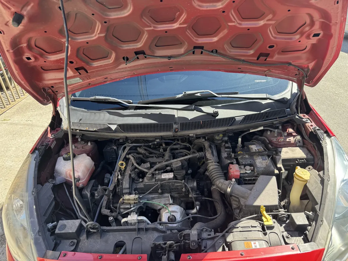 Ford Ka 2015 1.0 Se Flex 5p — foto 9