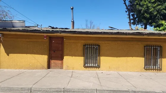 Casa En Venta De 2 Dorm. En Talca