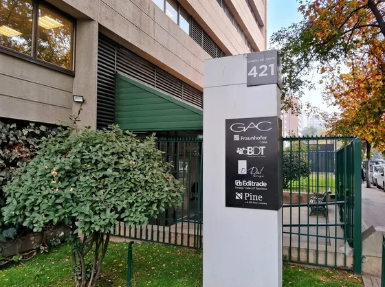 Estacionamiento Privado En Primer Piso Metro Manuel Montt