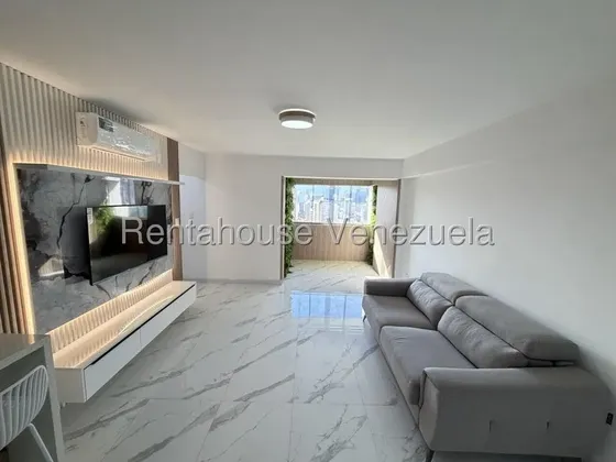 Apartamento Tipo Estudio En Colinas De Bello Monte Cd 27-878 Lla