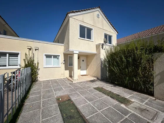 Excelente Casa En Valle De Miraflores