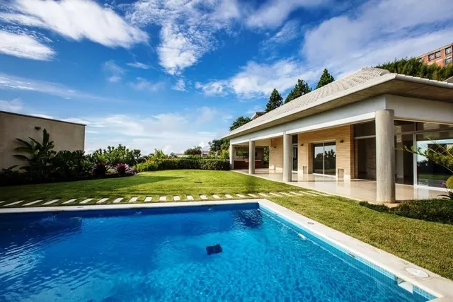 Majestuosa / A Estrenar/ Casa En Venta Mls 25-3117 La Lagunita Country Club