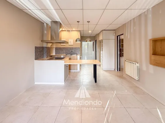 Impecable Casa En Ph De 3 Amb A La Calle 