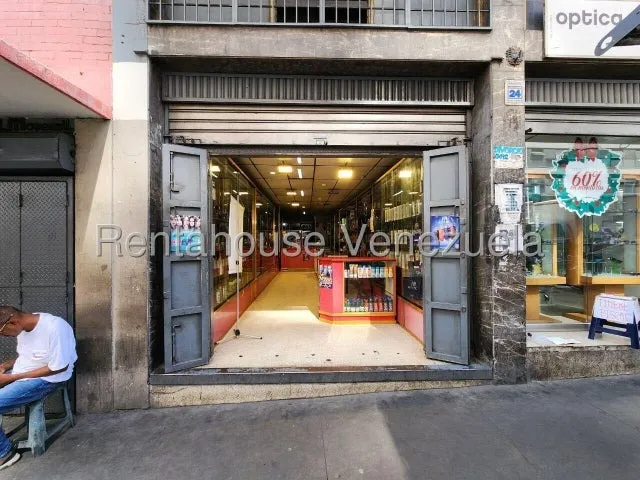 Jg Cod Flex 25-1311 Se Alquila Estupendo Local A Pie De Calle Espacioso 520 Mts Negociable