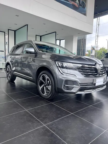Renault Koleos 2.5 Intens 4x4 Bose