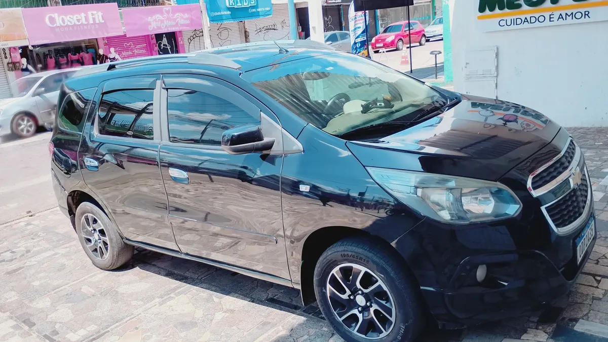 Chevrolet Spin 2013 1.8 Ltz 7l Aut. 5p Chevrolet Spin 2013 1.8 Ltz 7l Aut. 5p
