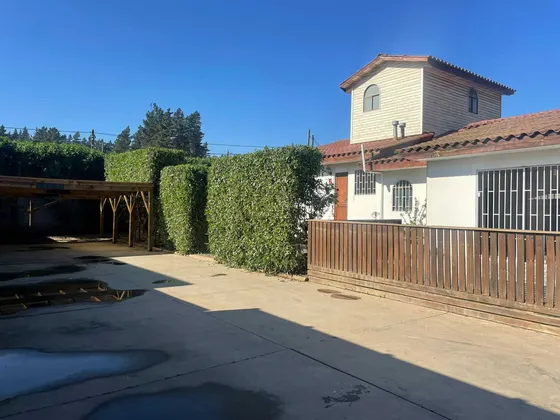 Casa 3d En Suite + Altillo En Los Pinos  (100783)