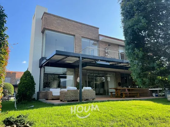 Casa En Cota Centro. 4 Habitaciones, 176 M², Id: 141897