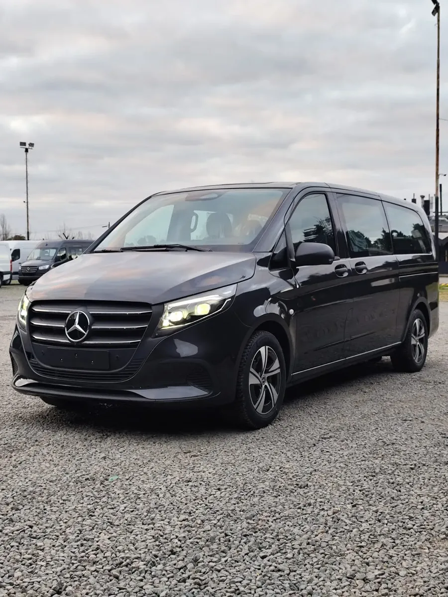 Mercedes-Benz Vito 1.9 119 Cdi Tourer Passengers 9+1 AT