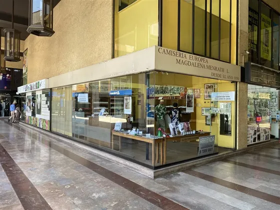 Local Comercial En Arriendo En Providencia