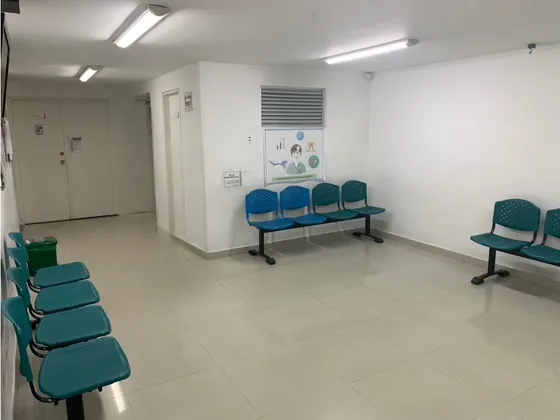 Edificio En Venta, Venecia, Ideal Para Sector Salud