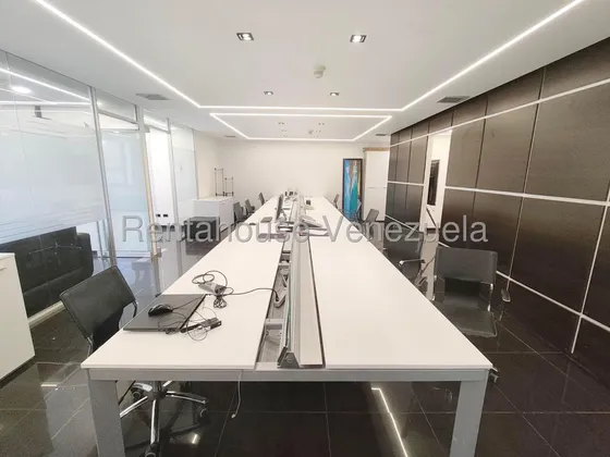 Oficina En Venta Chuao Mls 27-2293 Mt Rah