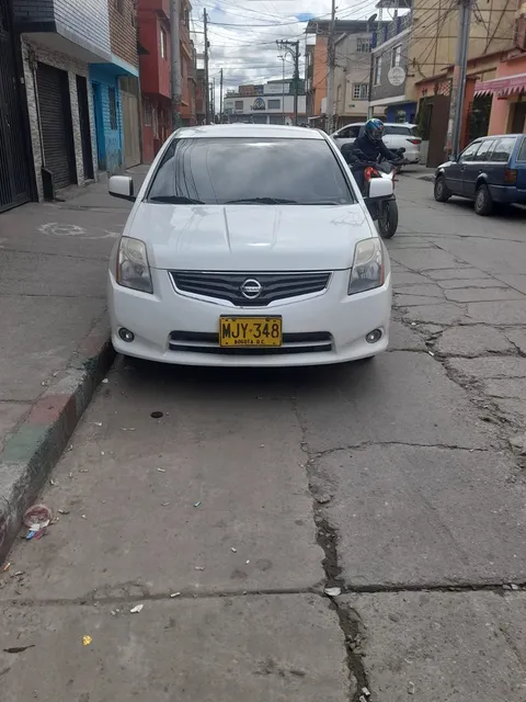 Nissan Sentra 2.0 B16