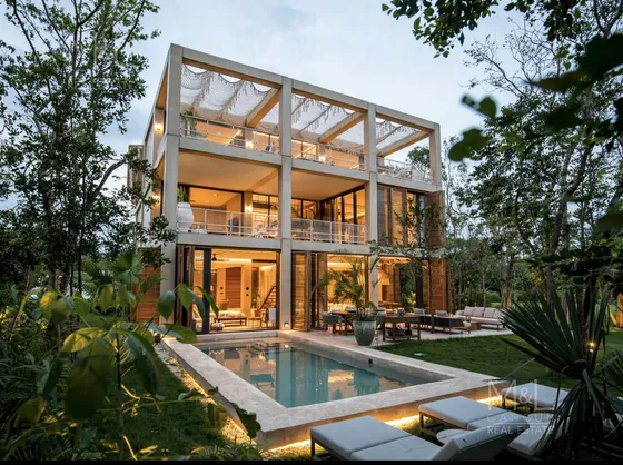 Casa En Venta Playa Del Carmen, Palm Villas, Corasol 5 Recámaras