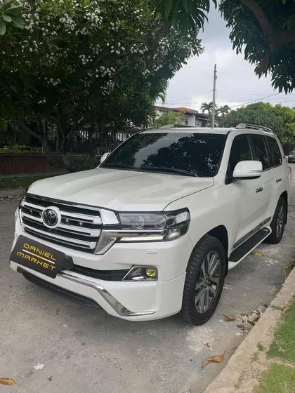 Toyota Land Cruiser 4.5 Elite Fl Lc200