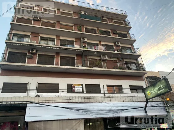 Departamento 4 Ambientes Uso Profesional