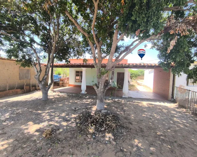 Re/max 2 Mil Vende Casa En Sector El Aguila, Nueva Esparta, Isla De Margarita