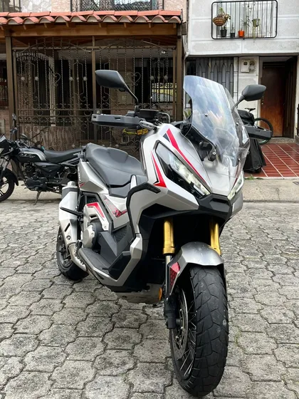 Honda X Adv 750