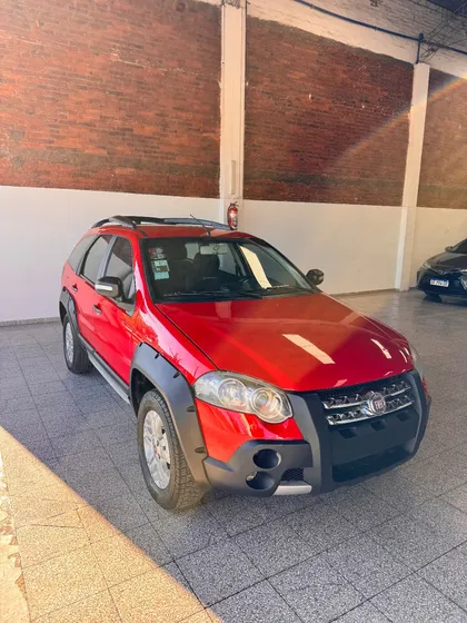 Fiat Palio 1.8 Adventure Locker