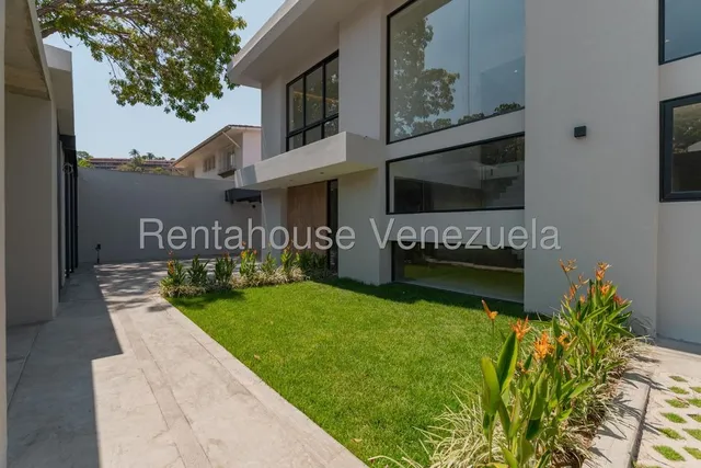 Casa Nueva A Estrenar, Ven A Visitarla!!