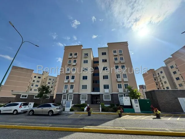 Sara Pastran Vende Lindo Apartamento En Ciudad Roca Al Este De Barquisimeto Código 25-18954 Sps