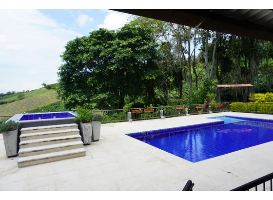 Venta De Finca En La Cabaña, Caldas | Finca Campestre