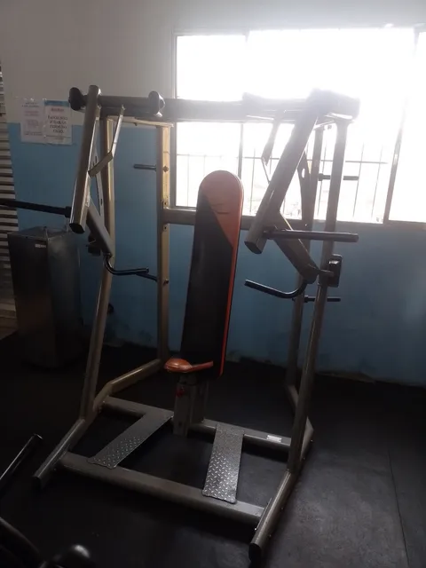 Vende-se Academia Completa 