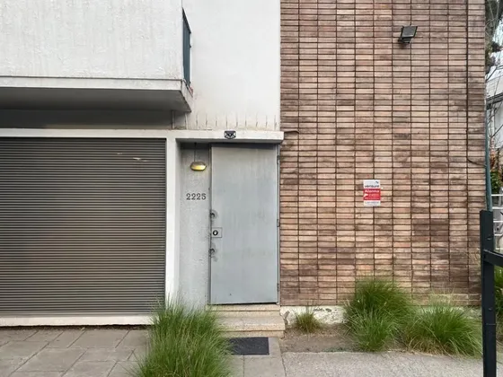 Casa Comercial Con Insuperable Ubicación 0,37 Uf X...