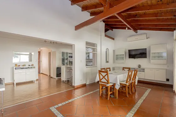 Venta Casa Villa Tesei 3 Amb Imperdible Como Nueva