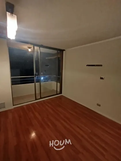 Comodo Y Funcional Departamento En Centro De Santiago