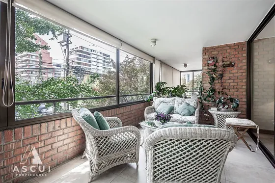 Departamento En Venta De 3 Dorm. En Vitacura