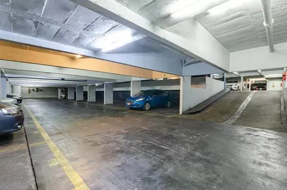 Cochera En Venta - 12mts2 - San Isidro