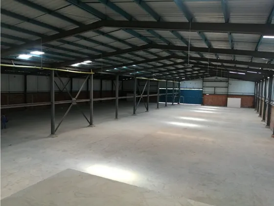 Venta De Bodegas Zona La Dolores