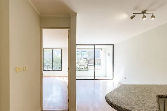 Departamento En Venta De 1 Dorm. En Las Condes