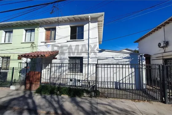 Casa 2 Pisos Remodelada Y Ampliada San Joaquin