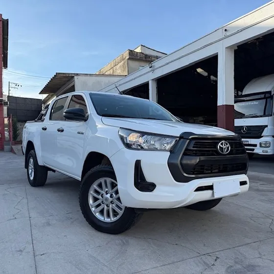 Toyota Hilux 2.8 Std Power Pack Cab. Dupla 4x4 Tdi 4p 204 Hp