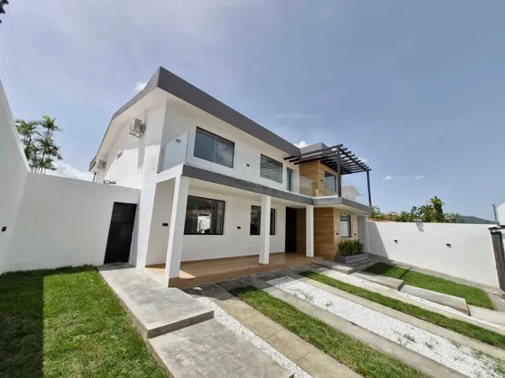 Yr En Venta Casa En La Viña Acepta Financiamiento Data Nueva