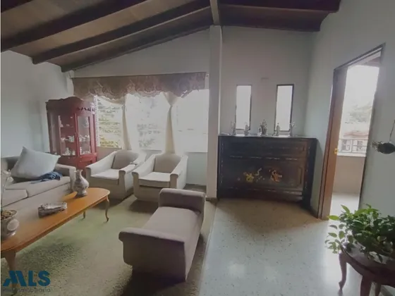 Amplio, Excelente Ubicación(mls#246586)