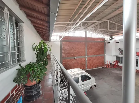 Bodega En Venta En San Luis. Cod V25866