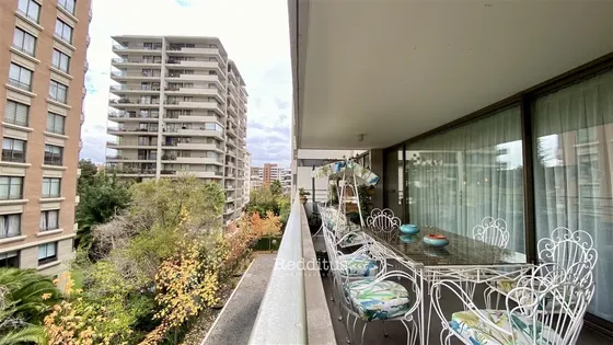 Departamento En Venta De 4 Dorm. En Providencia
