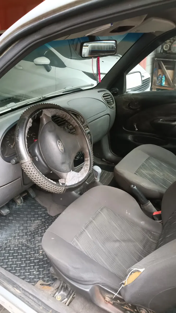 Ford Courier 2003 1.6 L 2p — foto 10