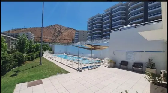 Departamento En Venta De 4 Dorm. En Huechuraba