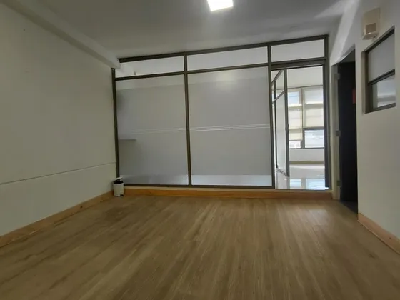 Oficina 48 M2- En La Florida Ideal Para Profesionales