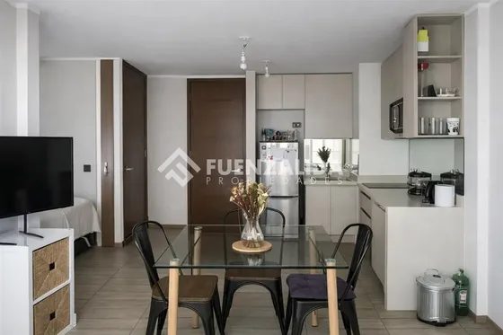 Departamento En Venta De 1d Yb Frente Al Metro En Macul